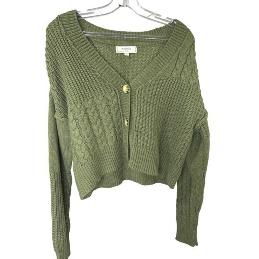 No Comment NY/LA Medium Olive‎  Cable Knit Button Cropped Cardigan Sweater Women